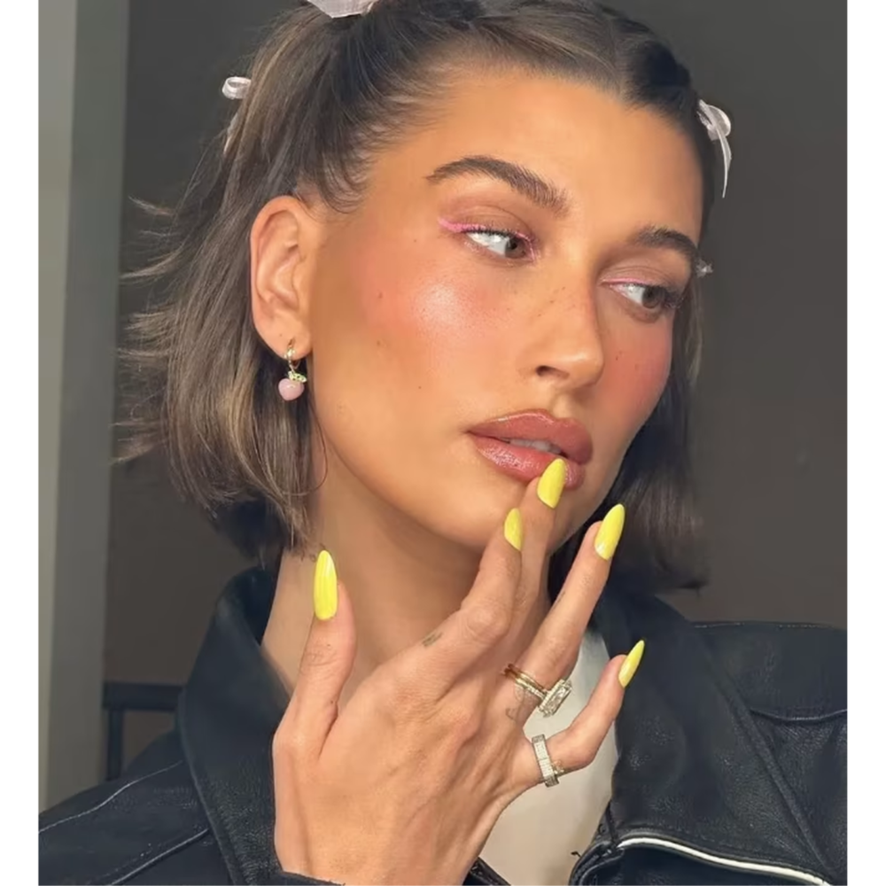 Hailey Beiber with soft manicure trend, Old Money and Classy; Soft Manicure Trend with Elegance